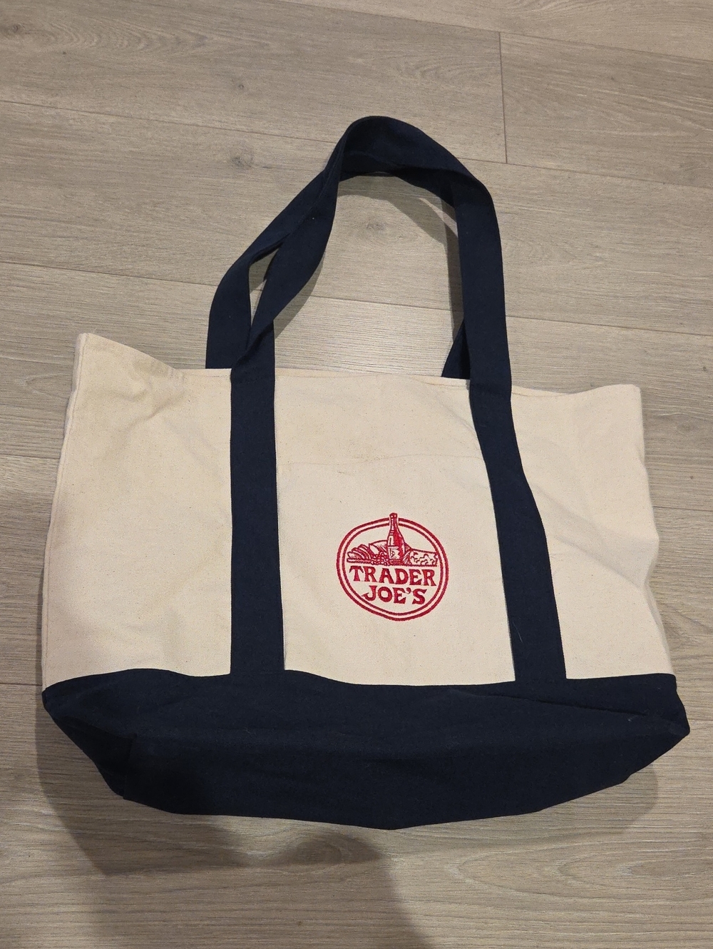 Trader Joes Tore Bag